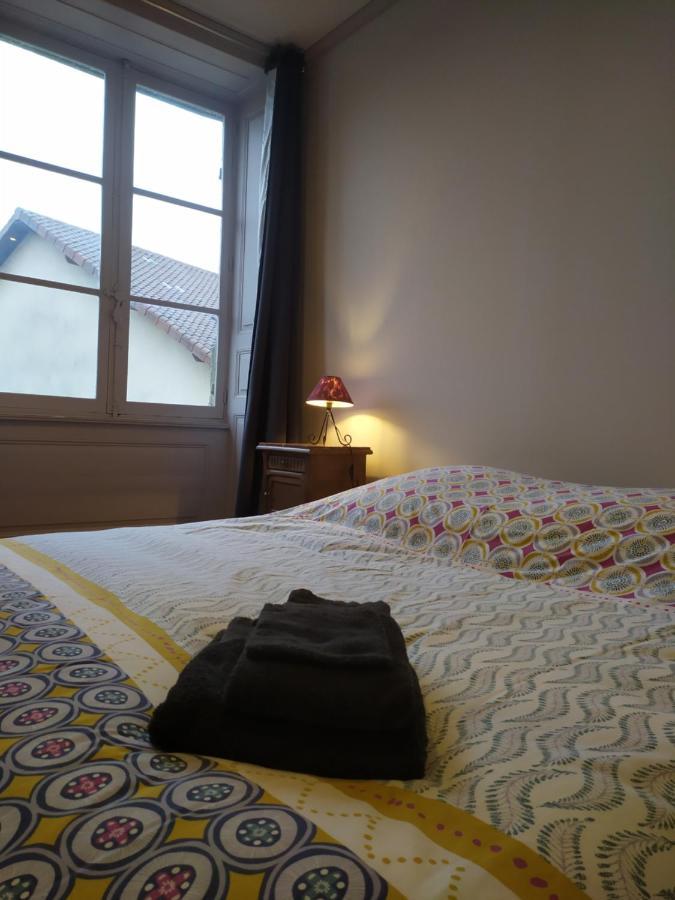 Hotel La Rapiette de Noblat Saint-Léonard-de-Noblat Esterno foto
