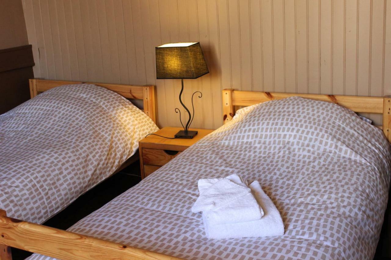 Hotel La Rapiette de Noblat Saint-Léonard-de-Noblat Esterno foto